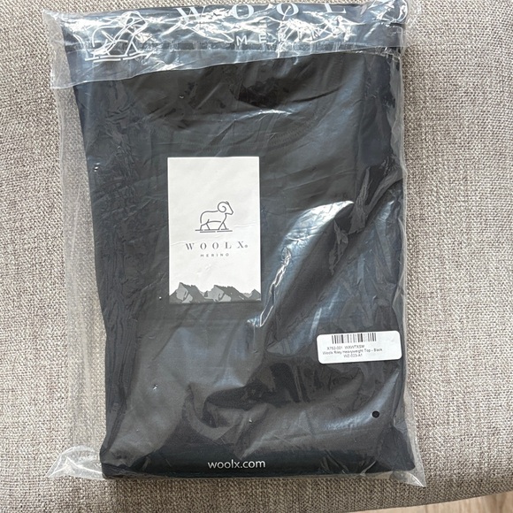 Riley Long Sleeve Crew (NWT/Never-worn) - Picture 5 of 5